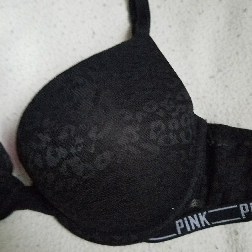 Pink Bra - Picture 3 of 5